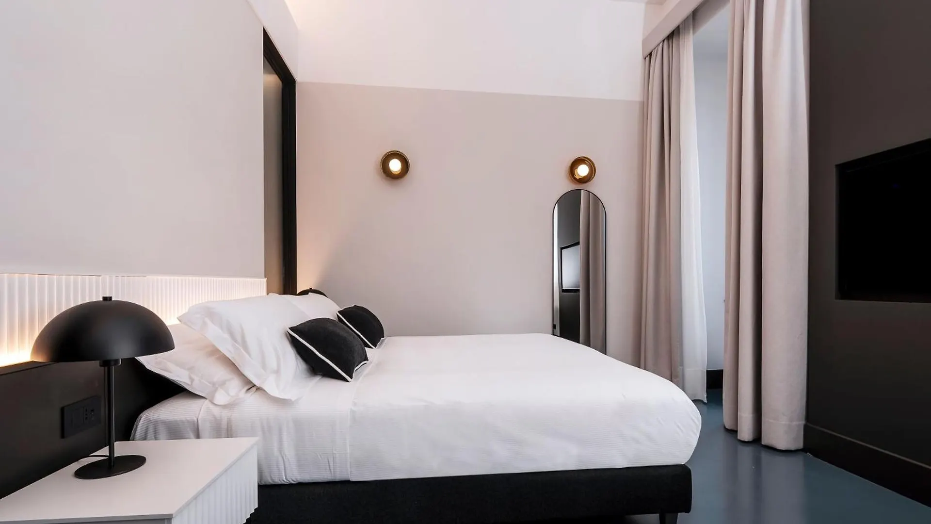 Adaram Suites Neapel Pensionat