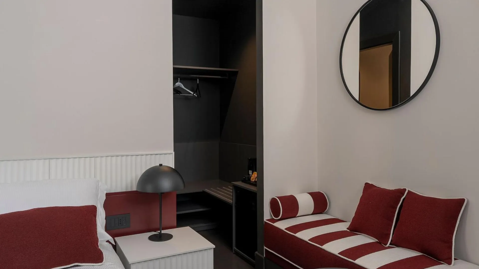Adaram Suites Neapel Italien