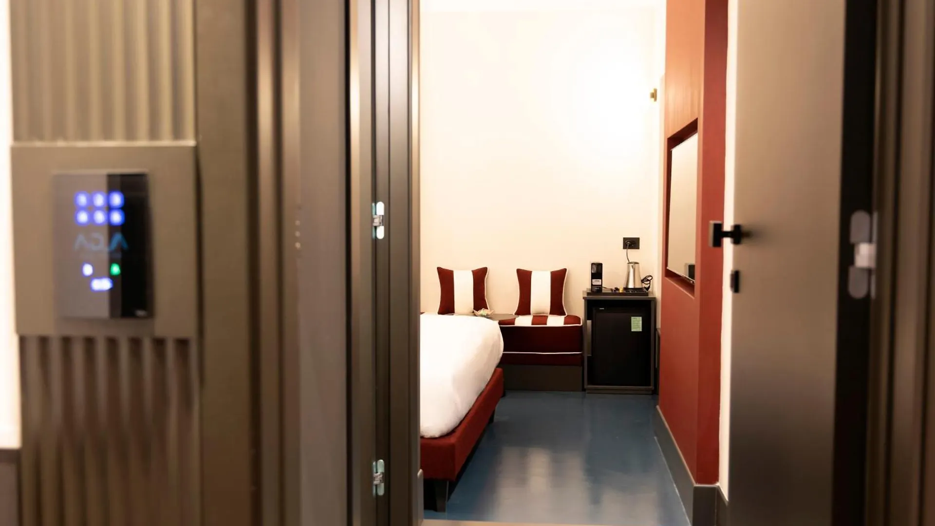 Adaram Suites Naples 0*,  Italy