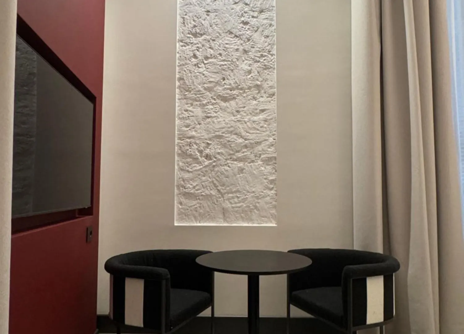 Adaram Suites Naples 0*,