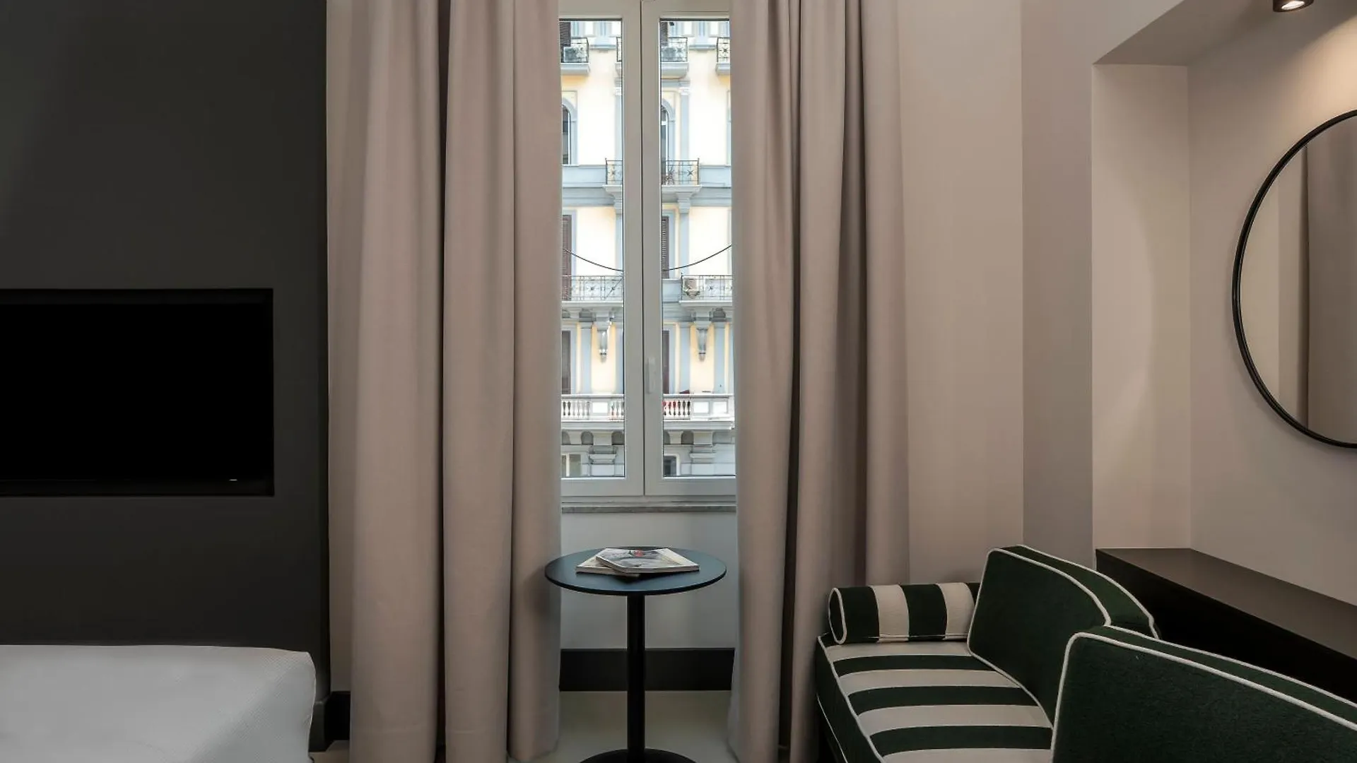 Adaram Suites Naples